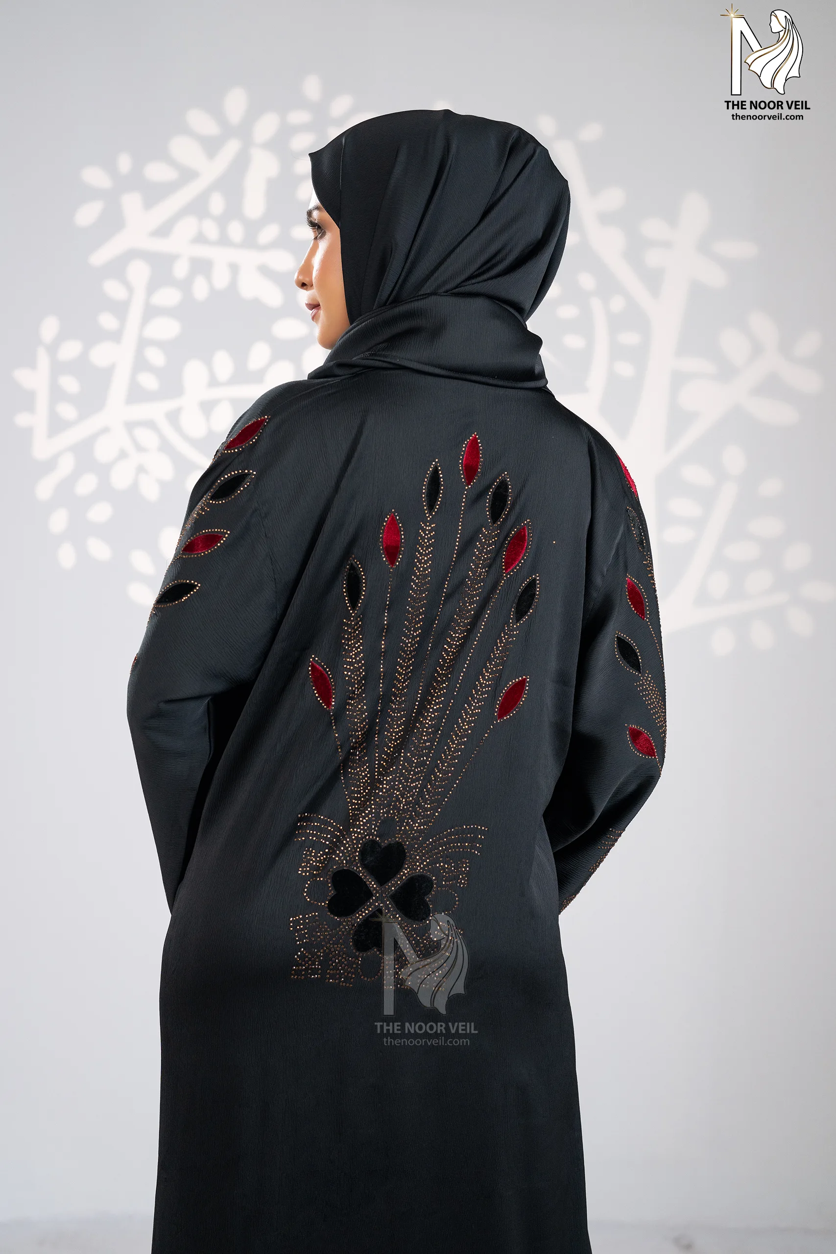 Back side of Moyuri Abaya