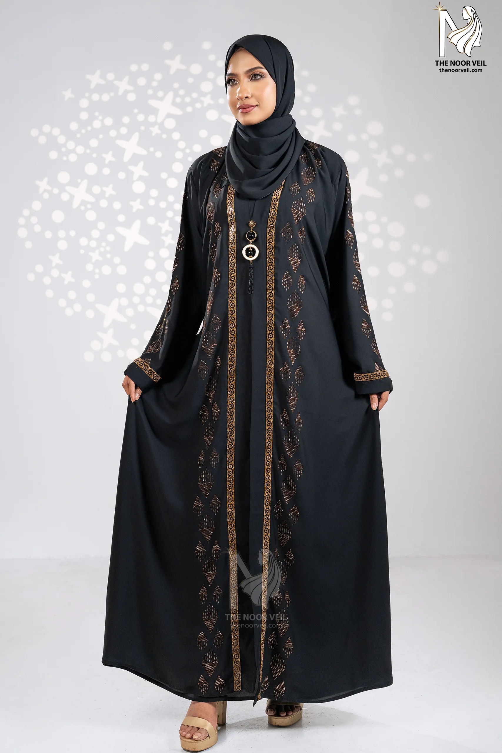 Full body front view of Kyra Abaya black