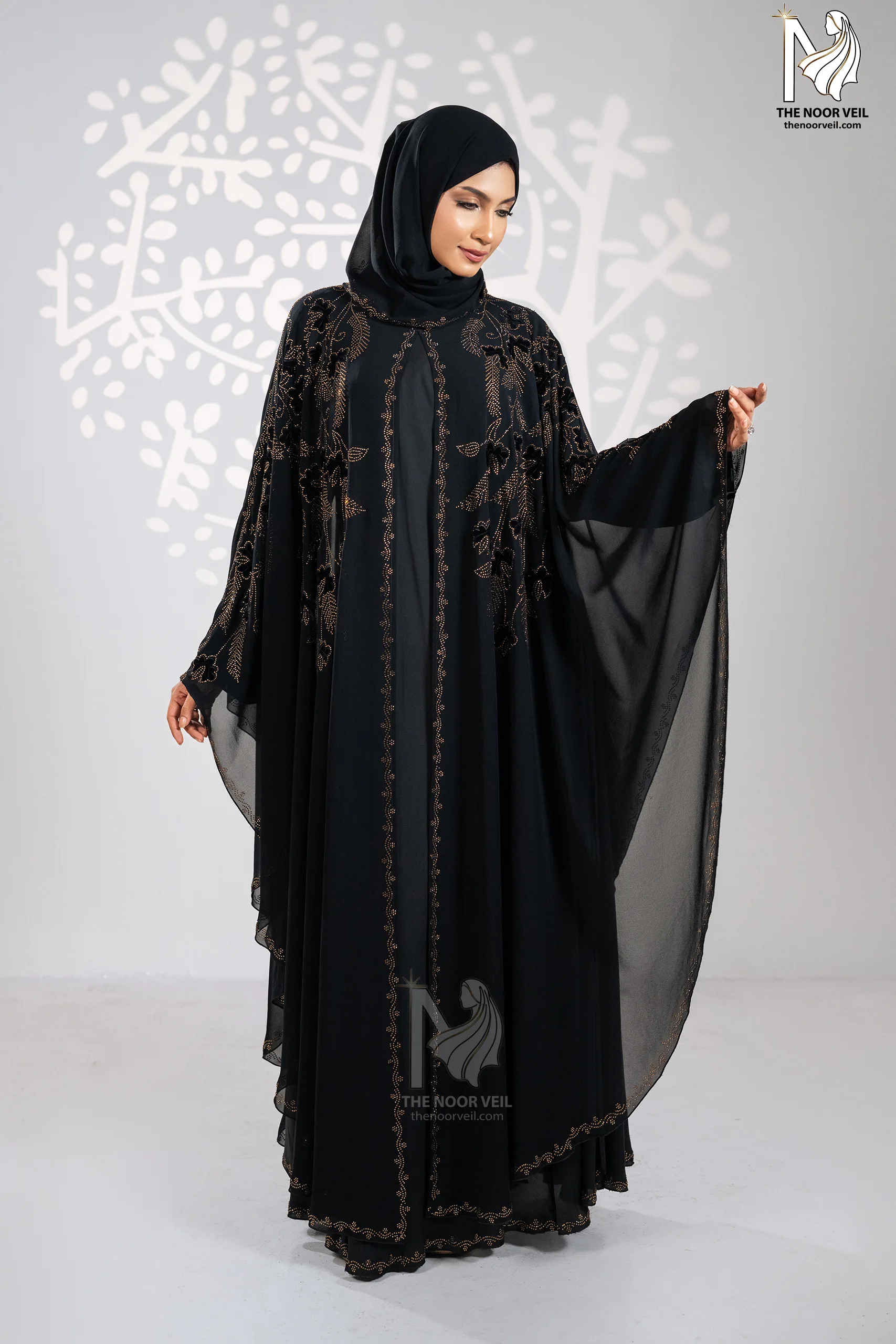 front view of laila e noor