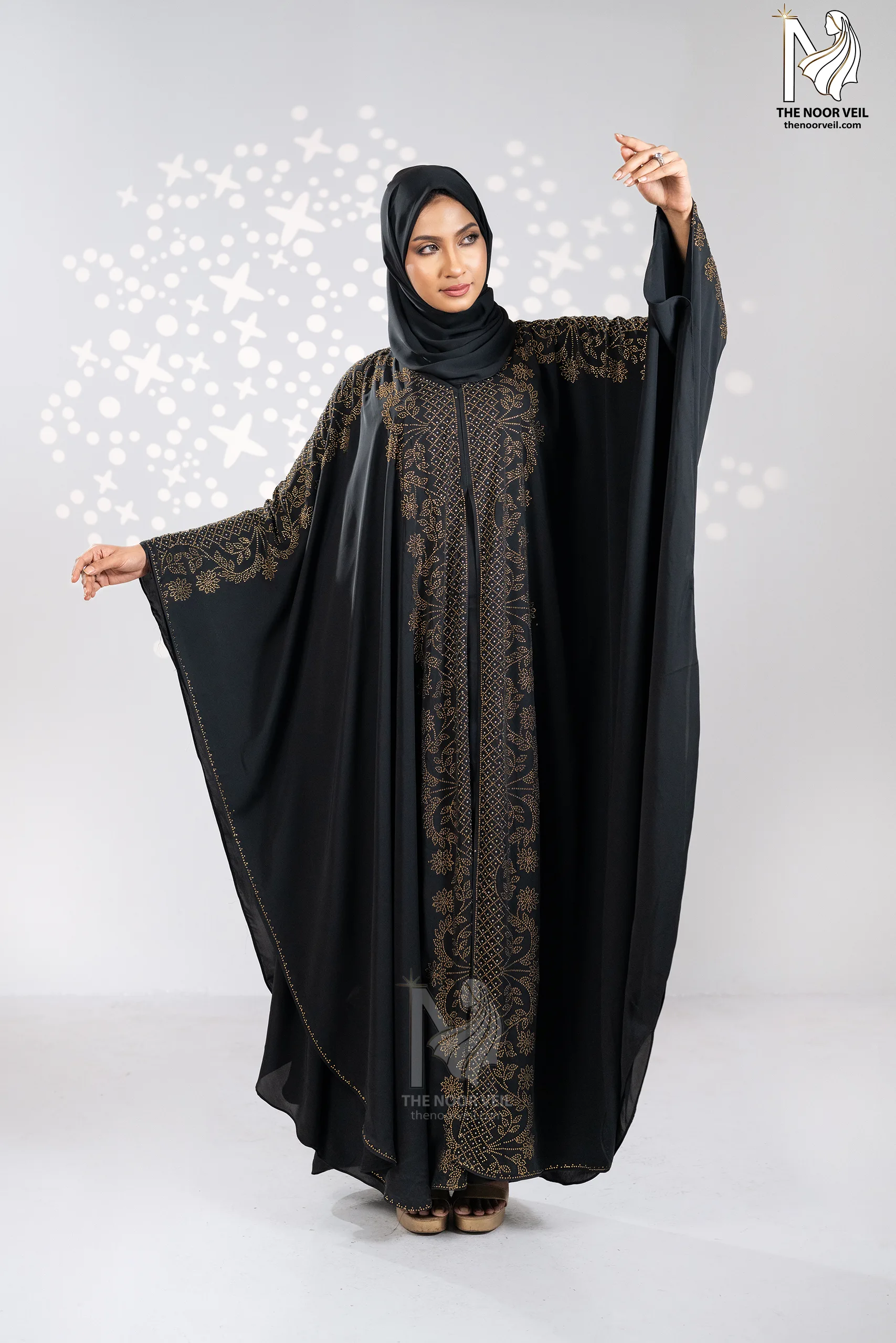 asthetic front view of mahnoor abaya royal black