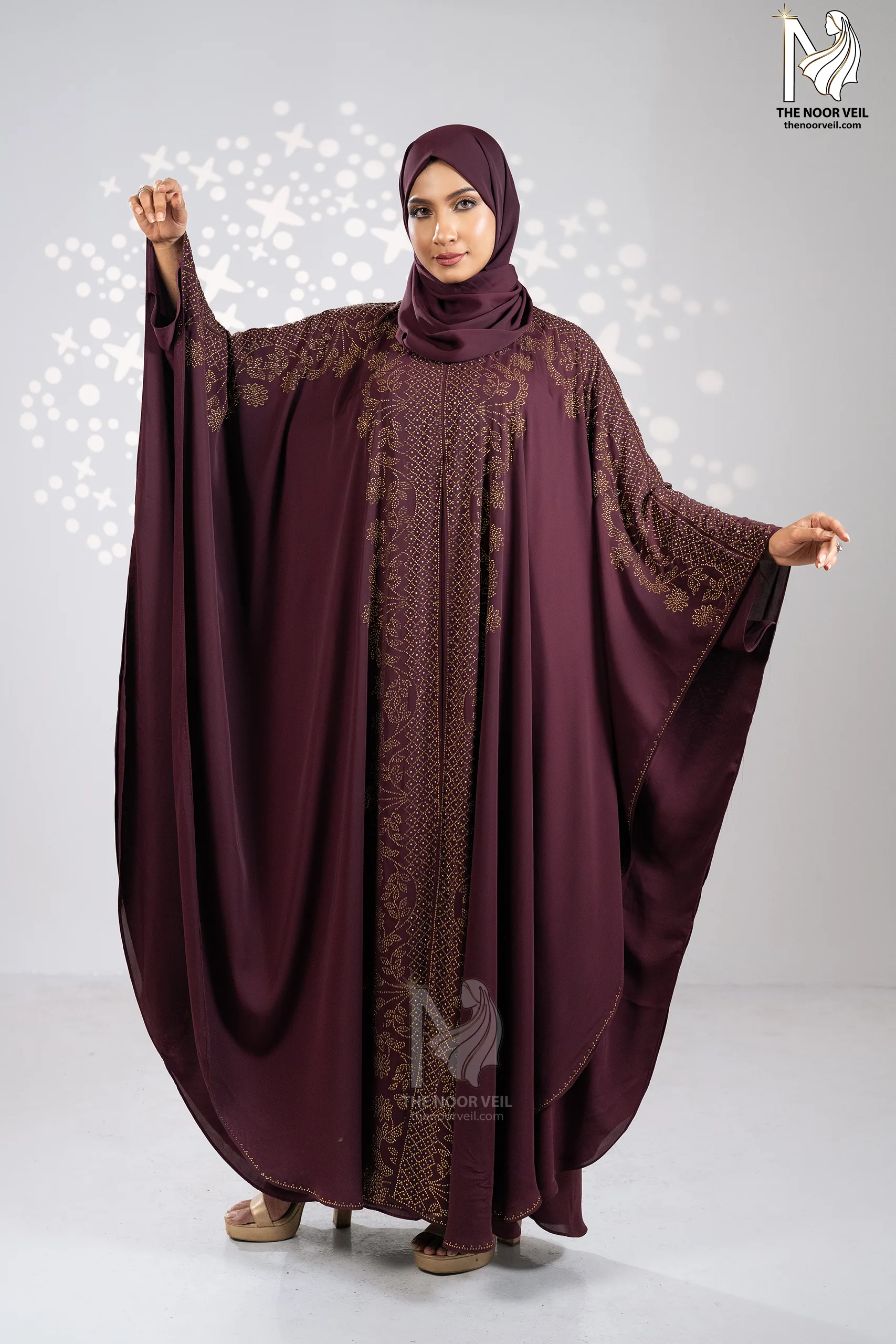 asthetic view of mahnoor abaya deep maroon