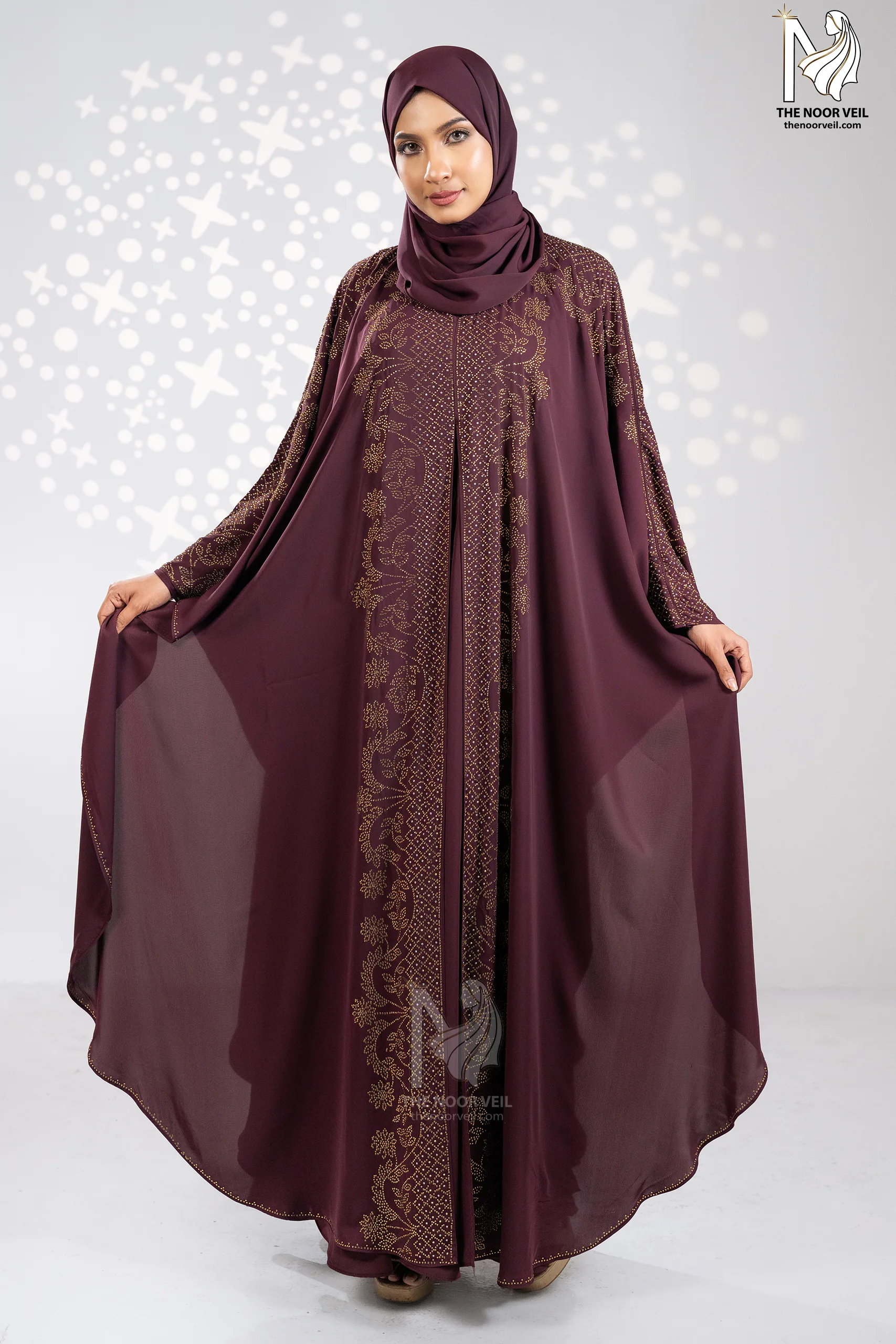 full body front view of the mahnoor abaya deep maroo