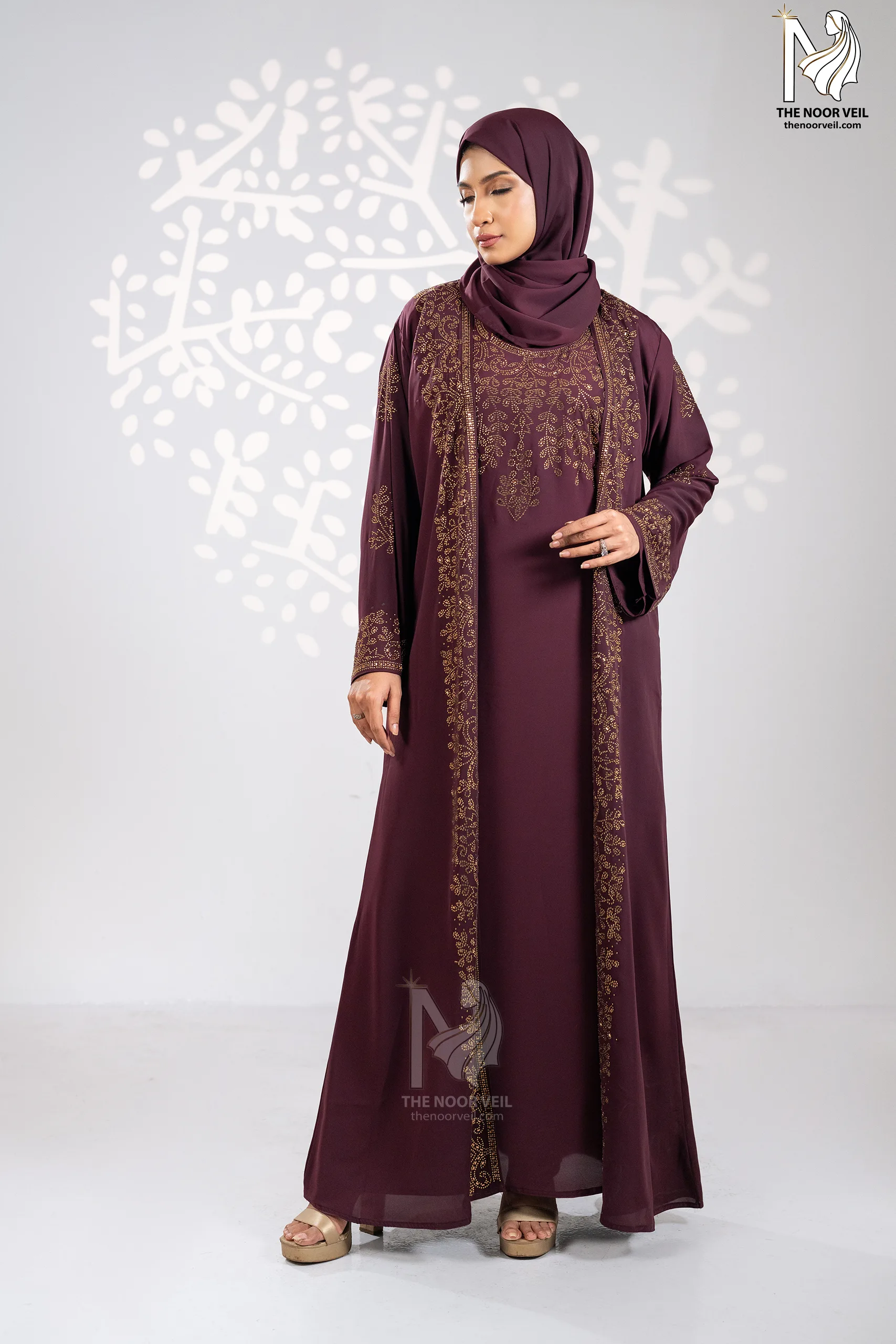 Asthetic Full Body front view of the Meher Abaya Maroon